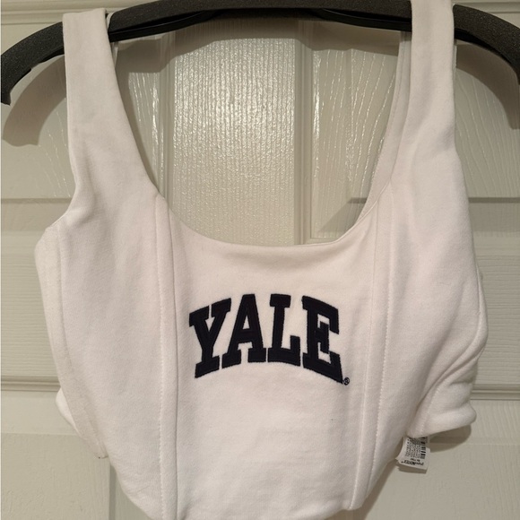 Zara YALE™ UNIVERSITY TOP - Picture 8 of 9